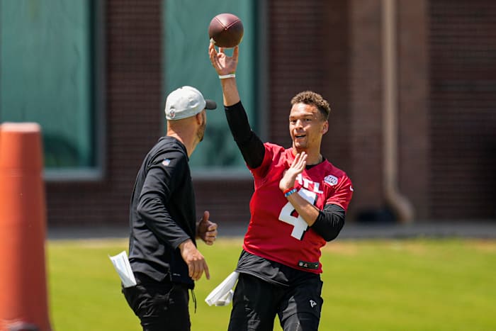 May 14, 2022; Flowery Branch, GA, USA; Atlanta Falcons quarterback Desmond Ridder (4) passes during Falcons Rookie Minicamp at the Falcons Training Complex. Mandatory Credit: Dale Zanine-USA TODAY Sports